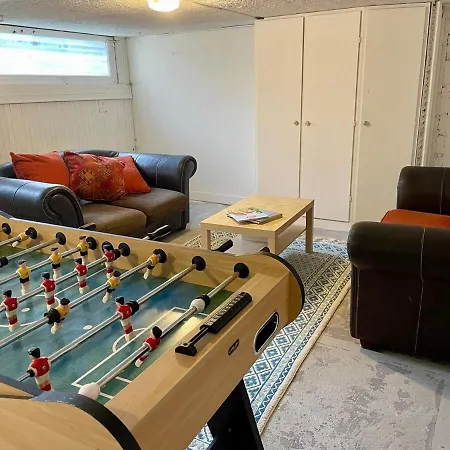 Family For 10 People, Spacious & Cozy Дом отдыха Компьень
