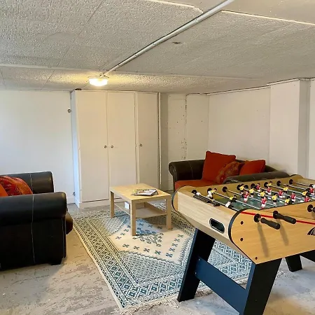 Family For 10 People, Spacious & Cozy Дом отдыха *